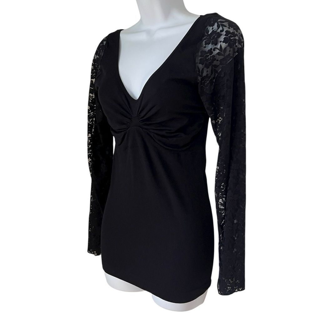 Shear Shapewear Black Lace Sleeve Top Sz 2X